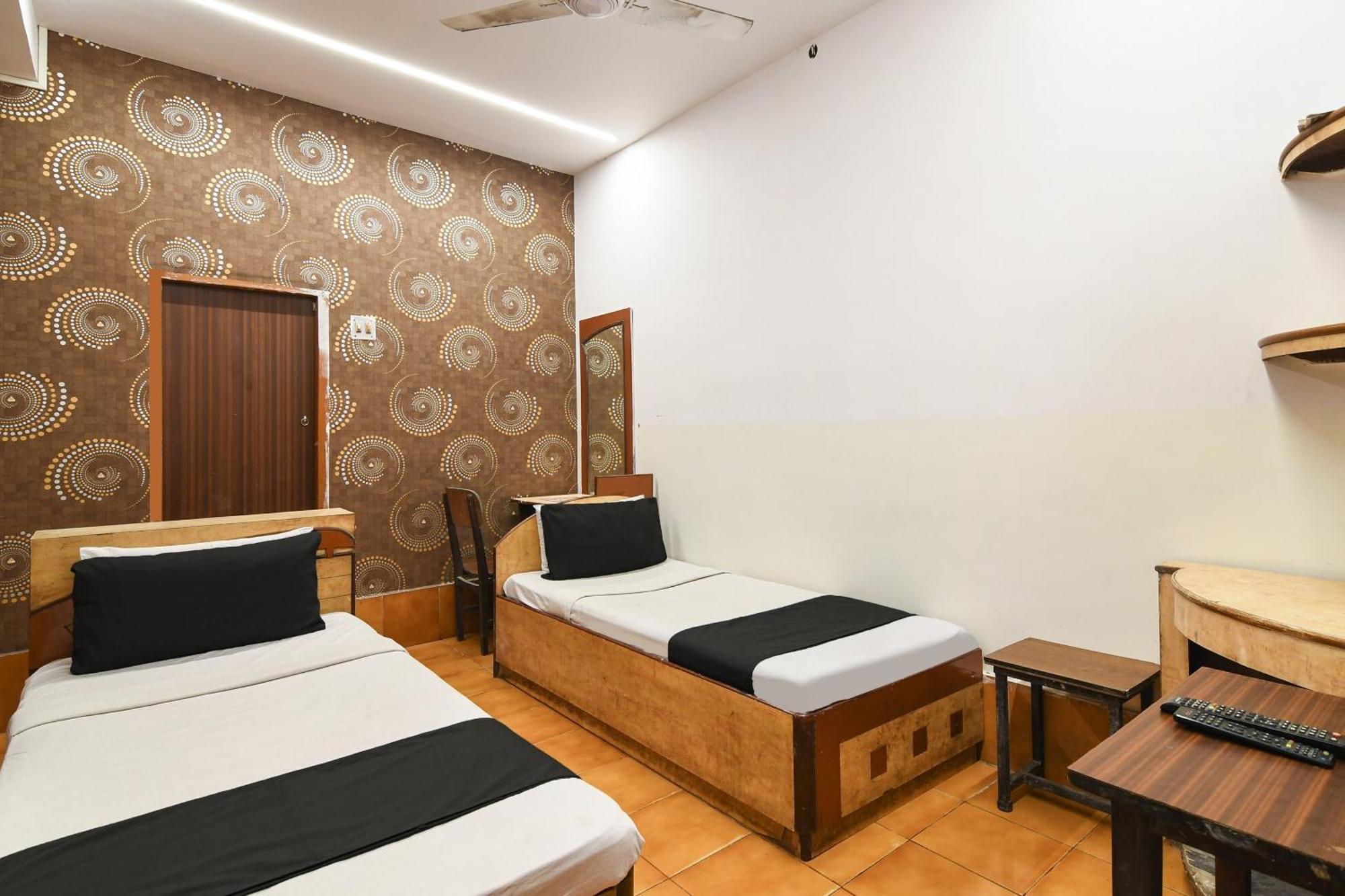 Hotel O Dinar Колката Екстериор снимка