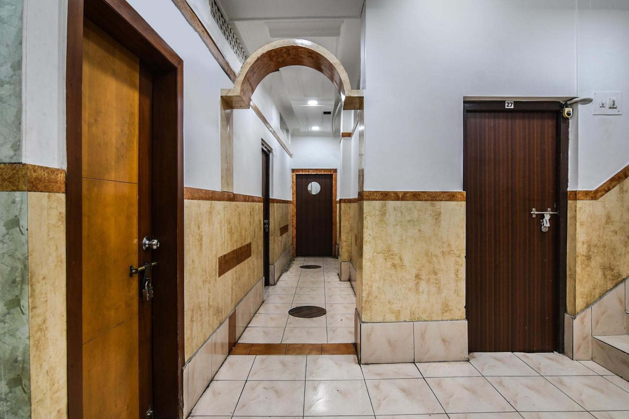 Hotel O Dinar Колката Екстериор снимка